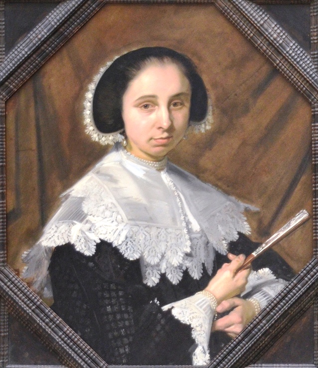 Frans_Hals_-_Portrait_of_a_woman_in_an_octagonal_frame_-_Stuttgart