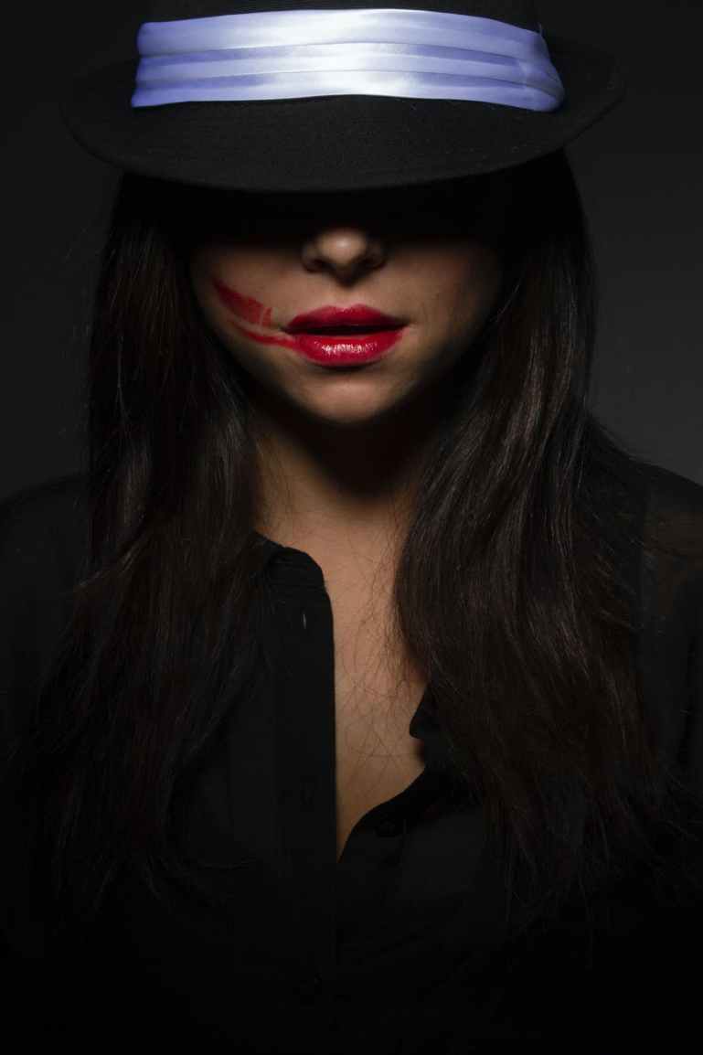 woman wearing black top